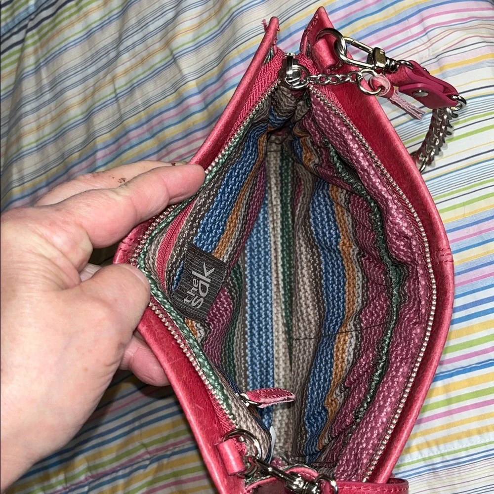 The Sak Pink Pleated Red Leather Shoulder‎ Bag GUC